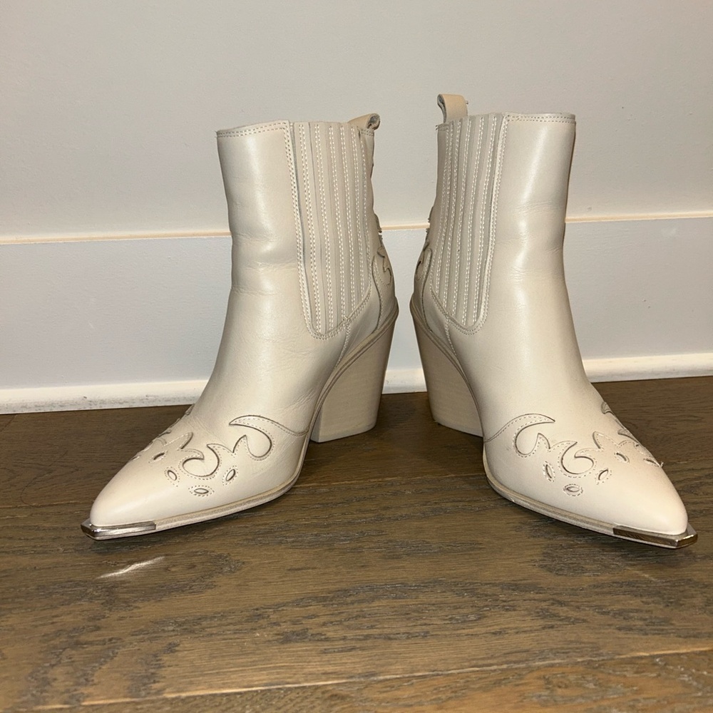 Steve Madden Cream Ankle Booties